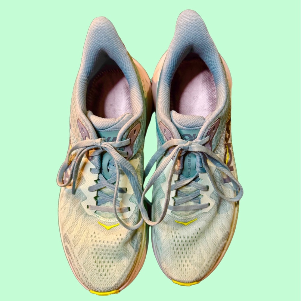 Hoka Challenger Light Mint Athletic Shoes 💚💚💚💚💚 NO INSOLES